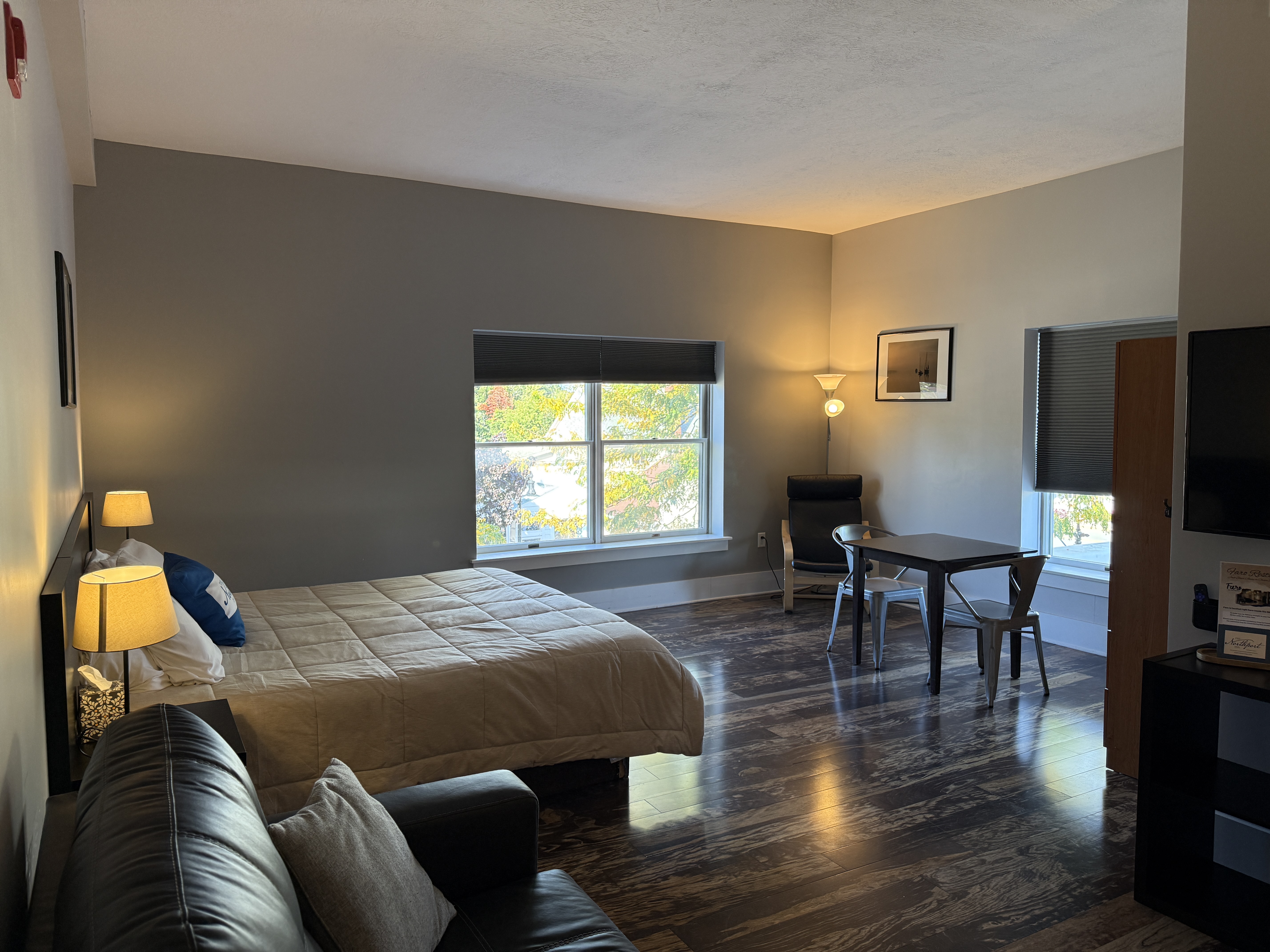 Room 3 &ndash; Main view